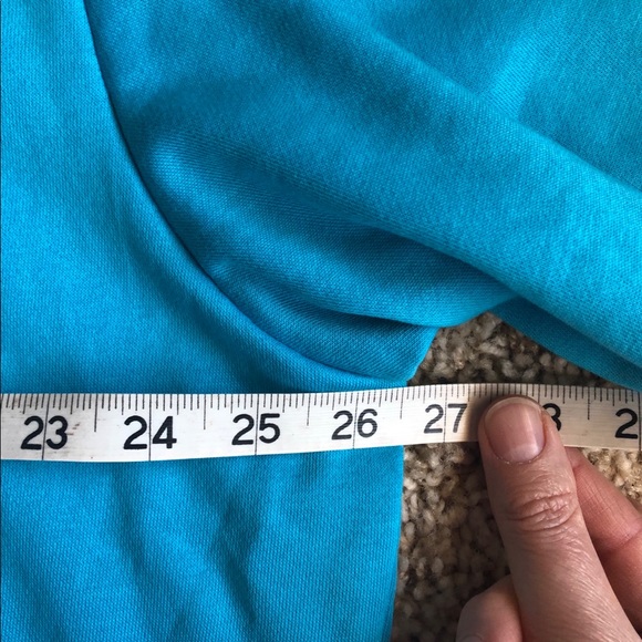 Nike Embroidered Logo Hooded Sweatshirt - Picture 7 of 8